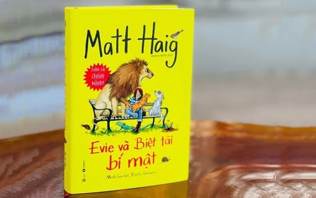 sách Evie và biệt tài bí mật