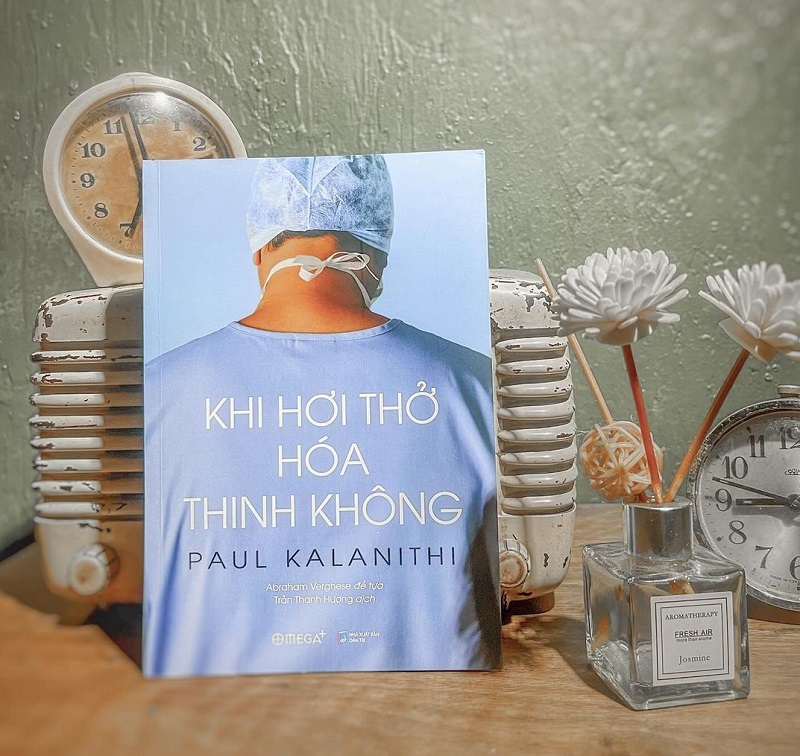 Review sách Khi hơi thở hóa thinh không của Thái