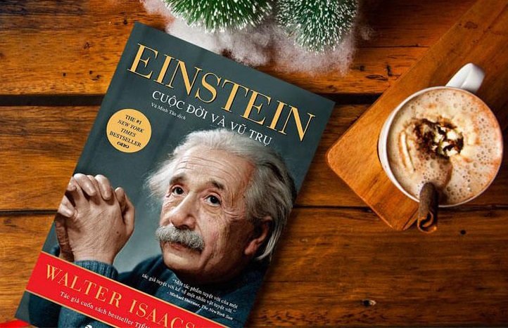 Einstein - Cuộc đời và vũ trụ của Walter Isaacson