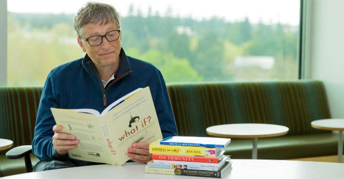 Bill Gates - "Con mọt Sách" trở thành Tỷ phú với tủ sách khổng lồ